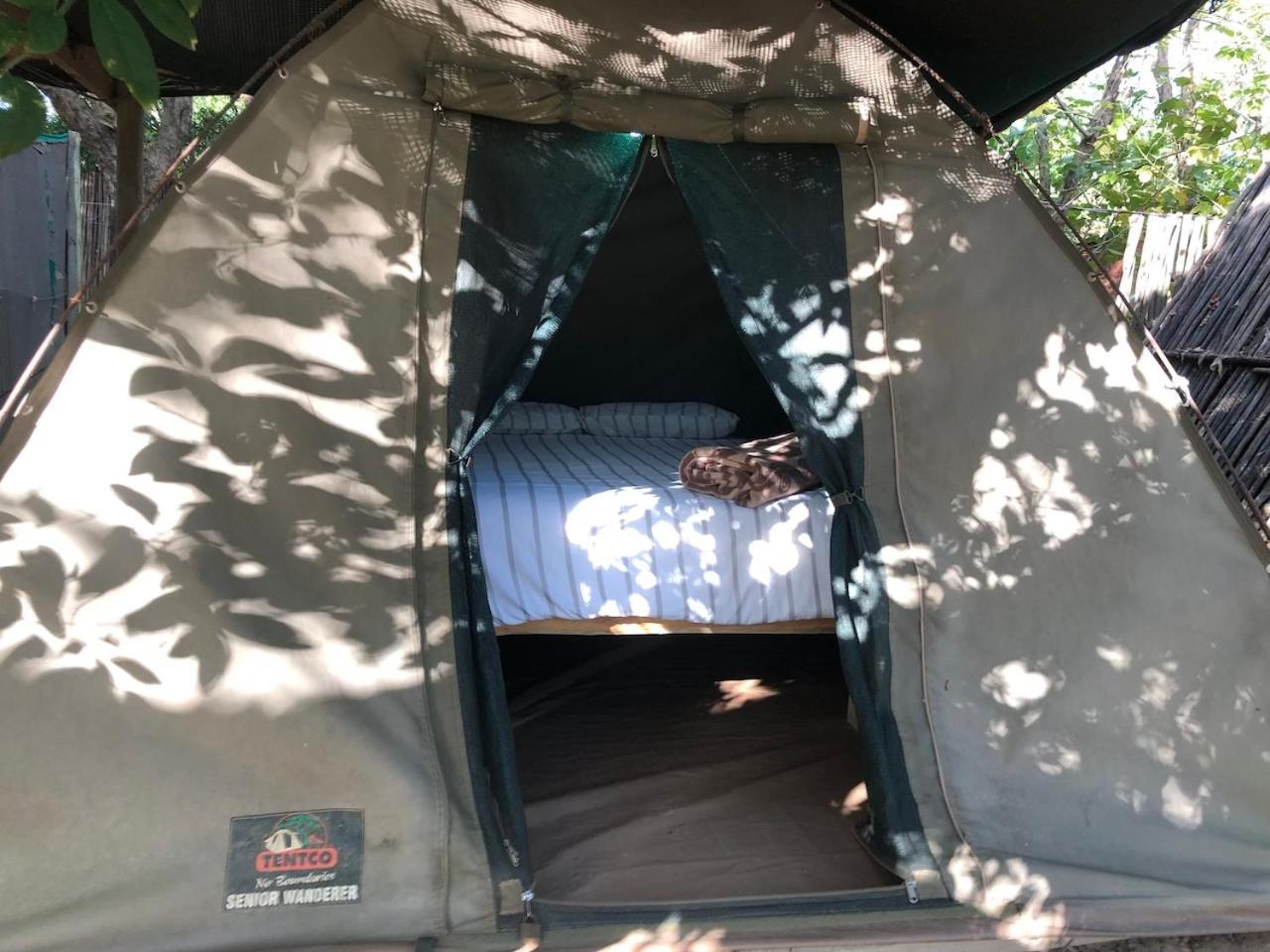 The Riverdeck Accommodation And Backpackers Knysna Extérieur photo