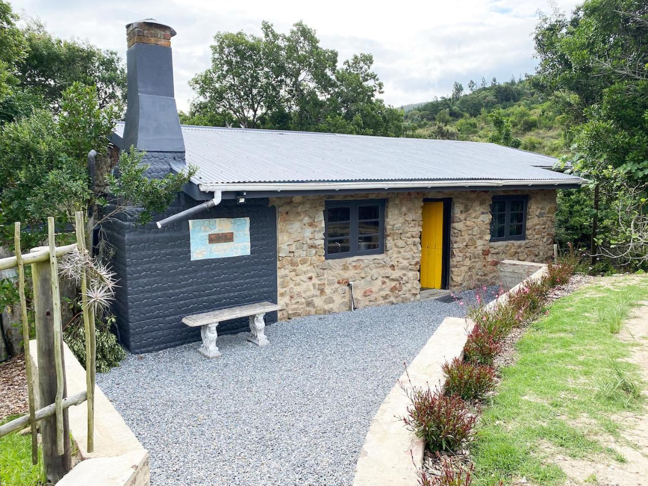 The Riverdeck Accommodation And Backpackers Knysna Extérieur photo