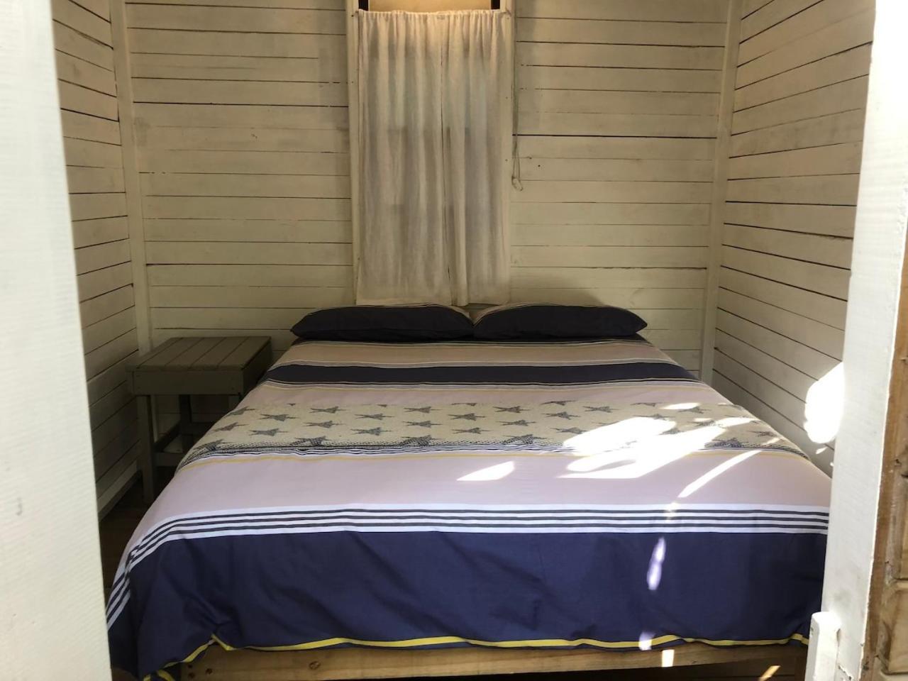 The Riverdeck Accommodation And Backpackers Knysna Chambre photo