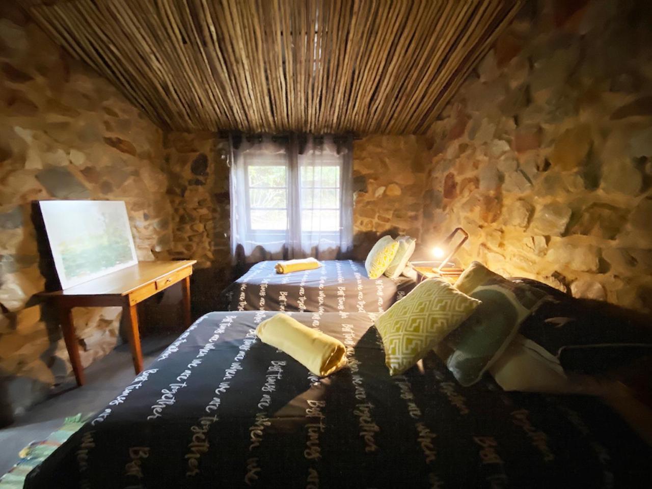The Riverdeck Accommodation And Backpackers Knysna Extérieur photo